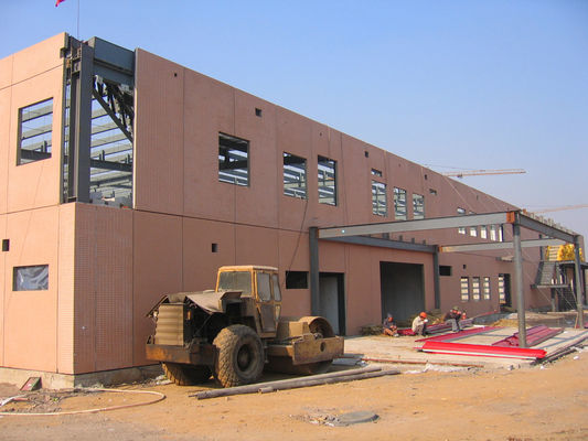 Construção de construções pre projetada da construção de aço com o painel novo da isolação