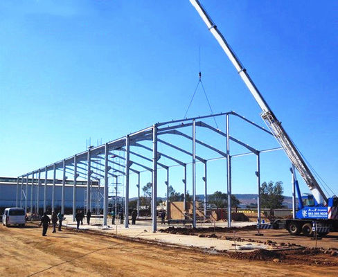 Construções claras do armazém do metal da estrutura da armação de aço/materiais de construção de aço