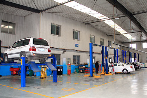Conexão de parafusos pré-fabricada para venda Edifícios industriais de aço