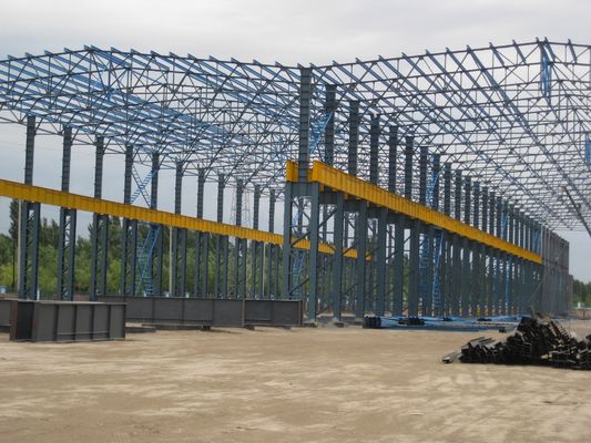 Oficina de estruturas pré-fabricadas de aço com guindaste aéreo