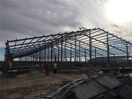 Q355B Edifícios pré-fabricados de estruturas de aço para instalações de transformação de leite