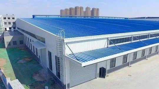 Instalação Económica Chinesa Oficina de Estruturas de Aço Pré-Montadas Construção Rápida Velocidade Gratuita Personalização