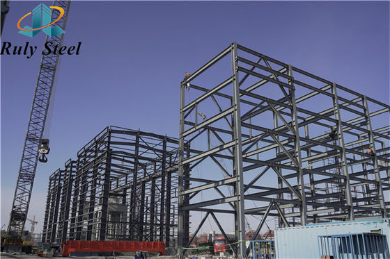 Fabricação de estruturas de aço pré-fabricadas de vários andares para edifícios residenciais / de escritórios / hotéis