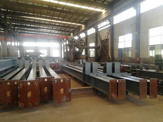 Alkyd / Epoxy pintado / membros de estrutura de aço galvanizado GB UB ASTM Standard