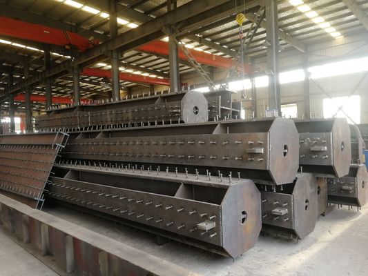 Alkyd / Epoxy pintado / membros de estrutura de aço galvanizado GB UB ASTM Standard