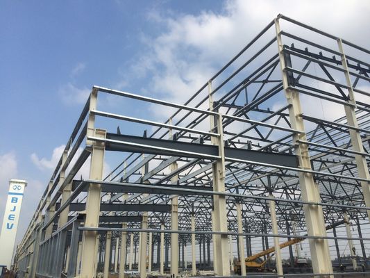 Fabricação de estruturas de aço de construção modular para operações de fabrico
