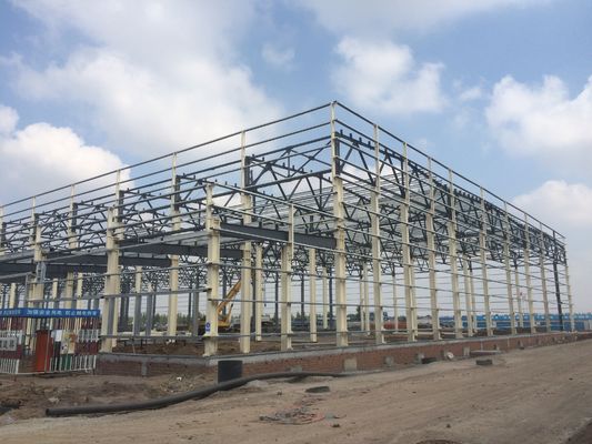 Fabricação de estruturas de aço de construção modular para operações de fabrico
