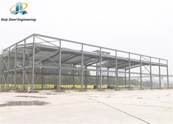 Q355b Armazém de estruturas de aço de múltiplos travões / Edifício pré-fabricado / Fábrica de pneus