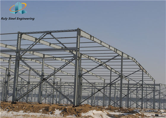Oficina de automóveis / Oficina de estruturas pré-fabricadas de aço / Edifício