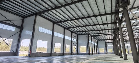 Construção de estruturas de aço pré-fabricadas personalizadas laminadas a quente com armazém de certificações CE/ISO/SGS