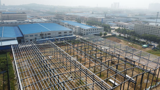 100m*30m Estrutura de estrutura de aço Edifícios pré-fabricados de armazém de aço