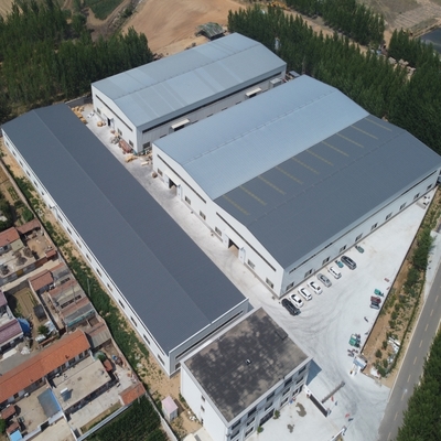 Garagem de reparação de automóveis Edifício de estrutura de aço com painéis de lã de vidro