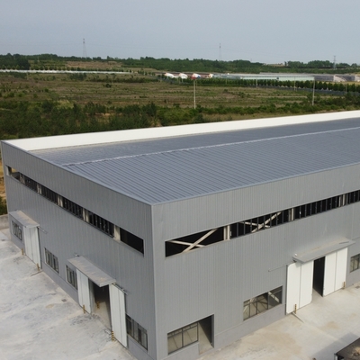 Armazém de Estrutura de Aço Pré-Fabricada Material Q235B Q355B