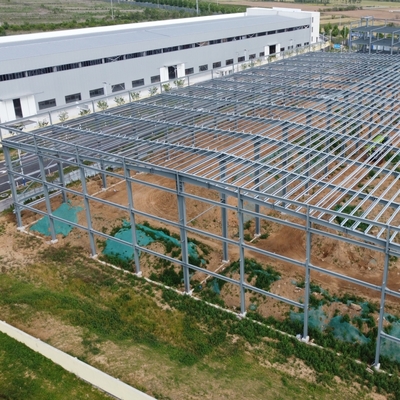 Prédio de Estrutura de Aço Pré-Fabricada com Painel Sanduíche para Construção de Armazém