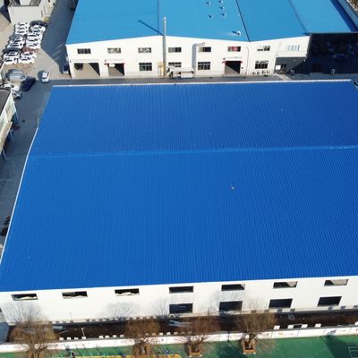 Armazém pré-fabricado de estrutura de aço em seção H com revestimento anticorrosivo