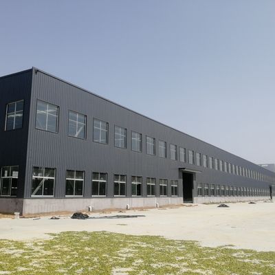 Q355B Oficina de estruturas pré-fabricadas de aço com isolamento de lã de rocha