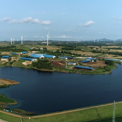 Armazém pré-fabricado com estrutura de aço galvanizado e vida útil de 50 anos