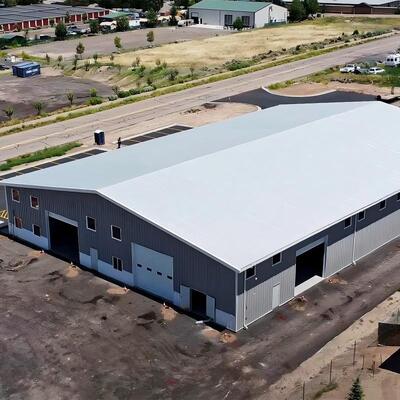 Armazém conectado por parafuso de estrutura de aço pré-fabricada com garantia de qualidade para uso industrial ou de armazenamento