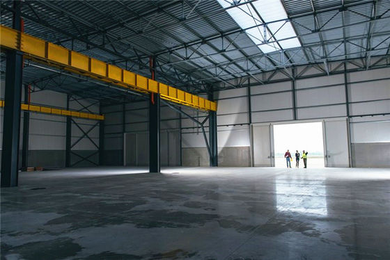 Quadro de portal pré-fabricado pré-montado Oficina de aço Edifício de armazenamento Garagem Construção de secção laminada a quente