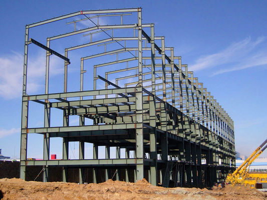 Quadro de portal pré-fabricado pré-montado Oficina de aço Edifício de armazenamento Garagem Construção de secção laminada a quente